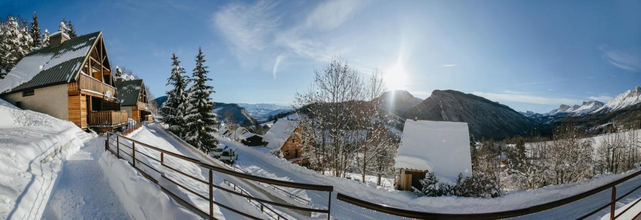 Les Chalets De Pre Clos En Vercors Saint-Andeol  Exterior photo